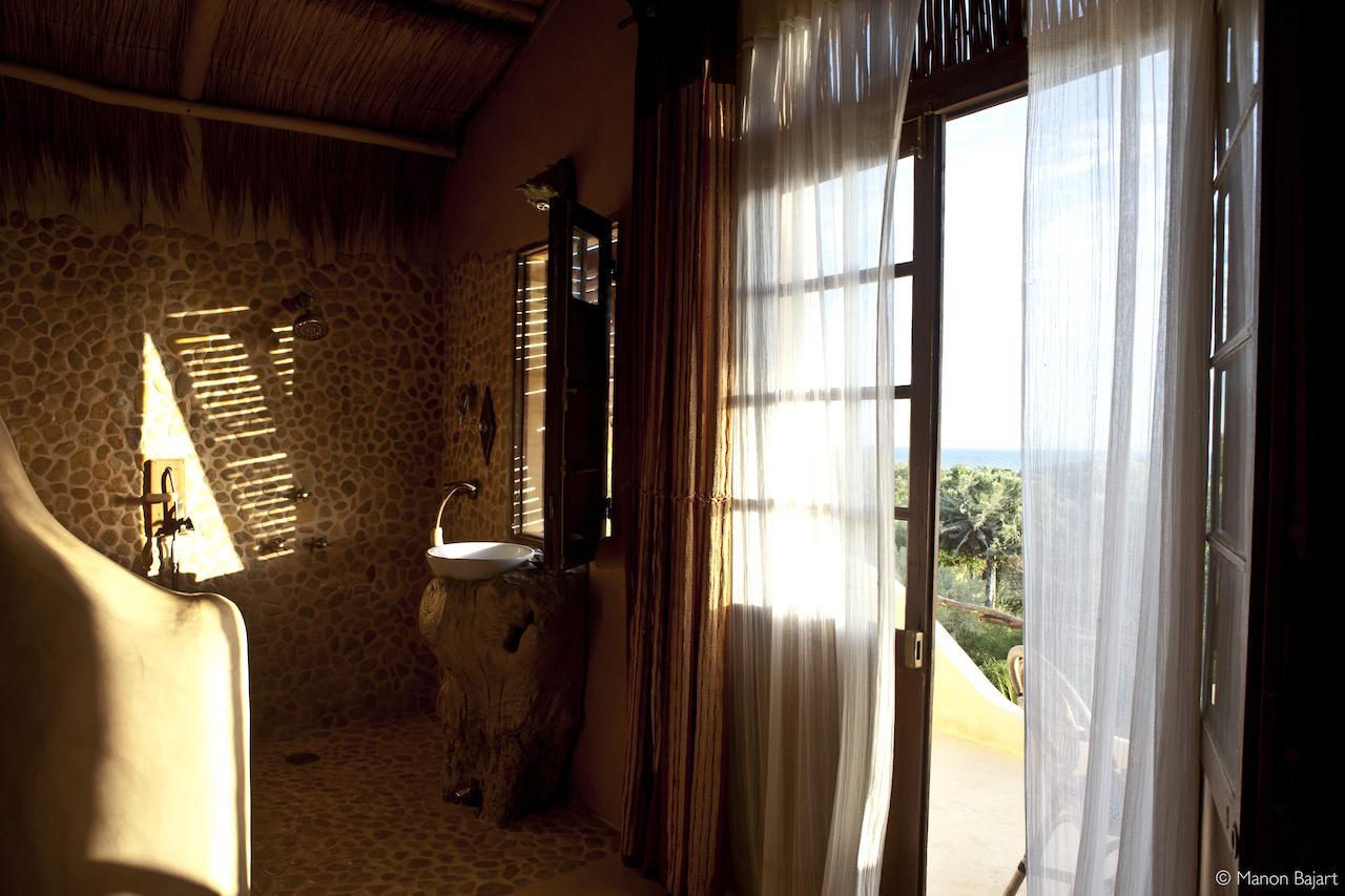 Bakuba Lodge - Le petit hôtel du Voyageur Ankilibe Chambre photo
