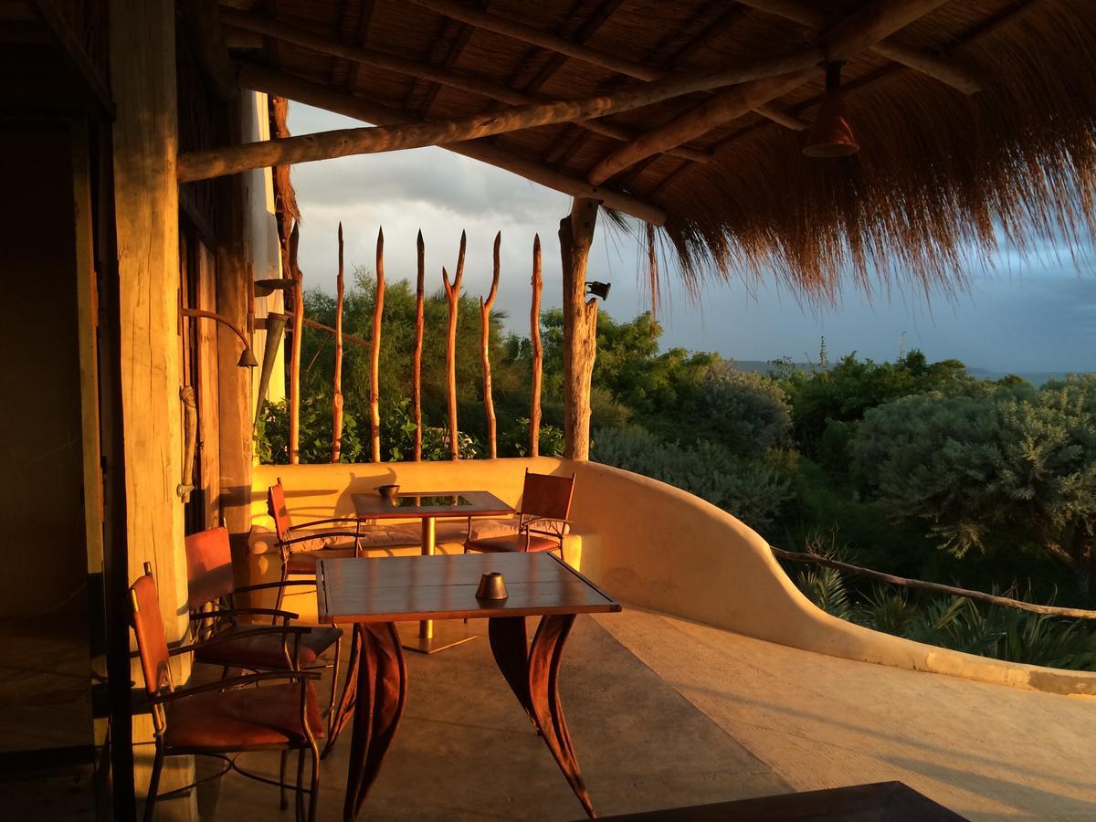 Bakuba Lodge - Le petit hôtel du Voyageur Ankilibe Extérieur photo