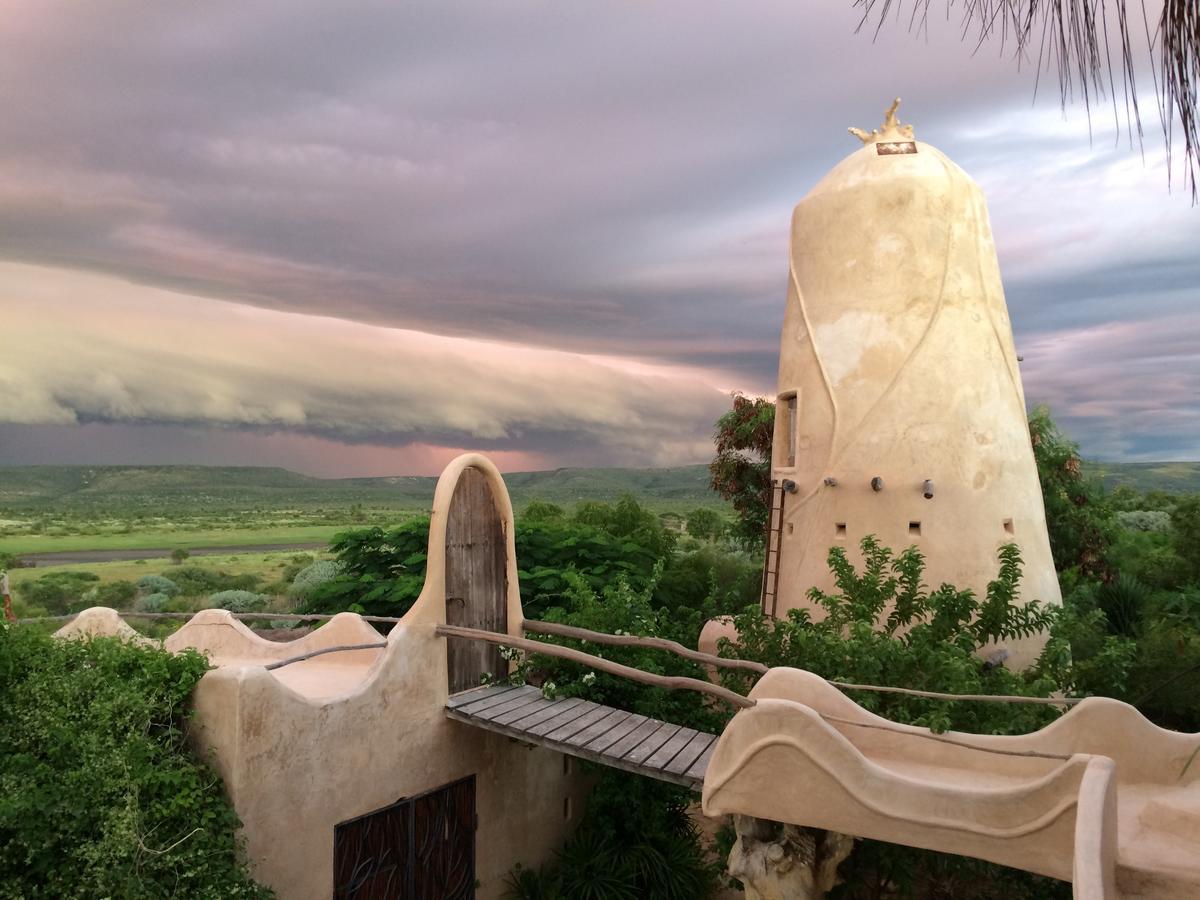 Bakuba Lodge - Le petit hôtel du Voyageur Ankilibe Extérieur photo